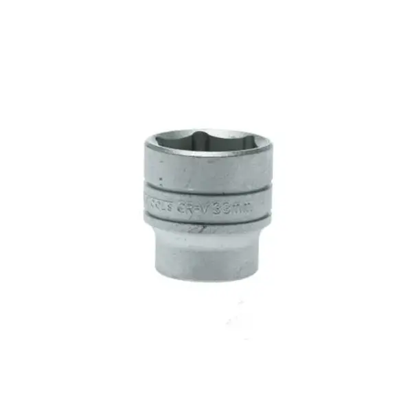 Teng Tools-1/2" Dr Socket 33Mm 6Pt-M120533-6: 6 Point Single Hexagon Socket For A Better Grip;Chrome Vanadium;Satin Finish For A Better Grip When Handling The Socket;Ball Bearing Recess On The Female End To Grip The Ratchet;Designed And Manufactured To Din3120/3124 And Iso2725;Supplied With A Metal Socket Clip For Use With A Socket Rail